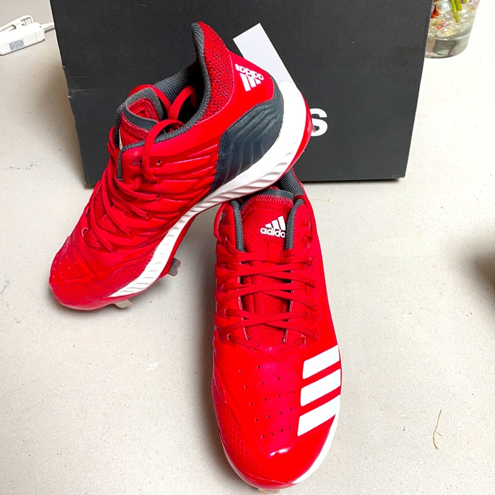 Adidas Men's Icon Bounce Baseball Cleat. Size 8.5